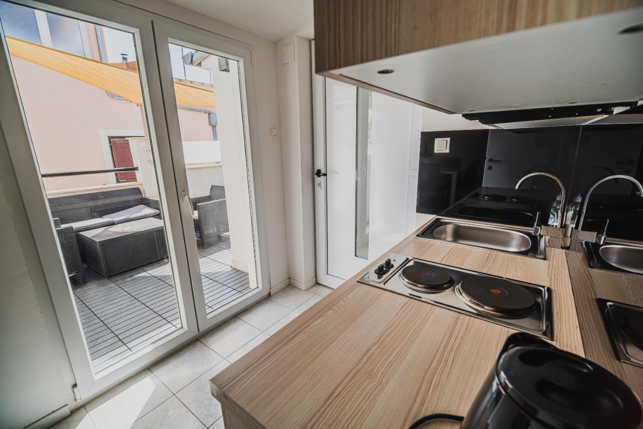 Downtown Park Apartments With Balcony Vodice Buitenkant foto