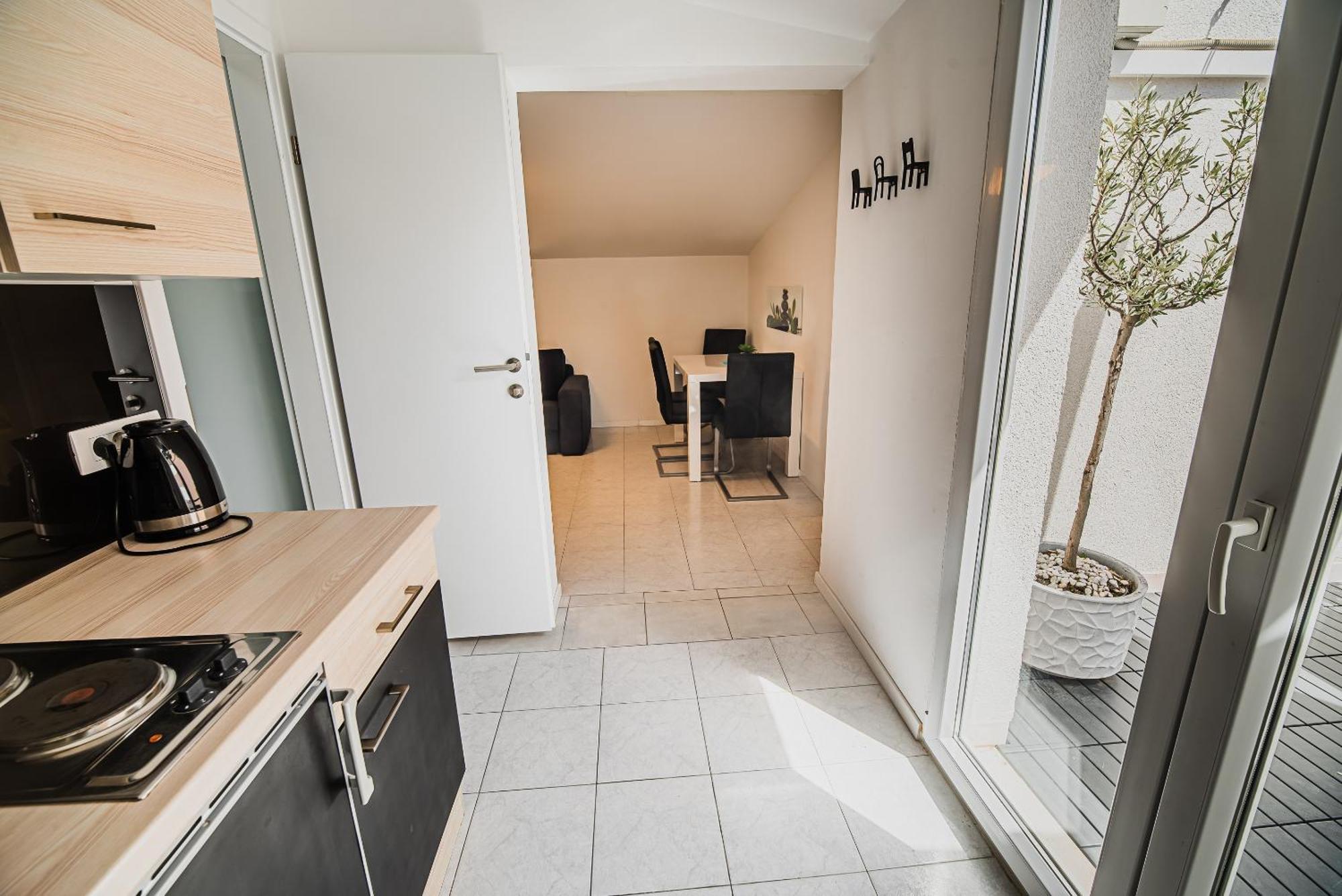 Downtown Park Apartments With Balcony Vodice Kamer foto