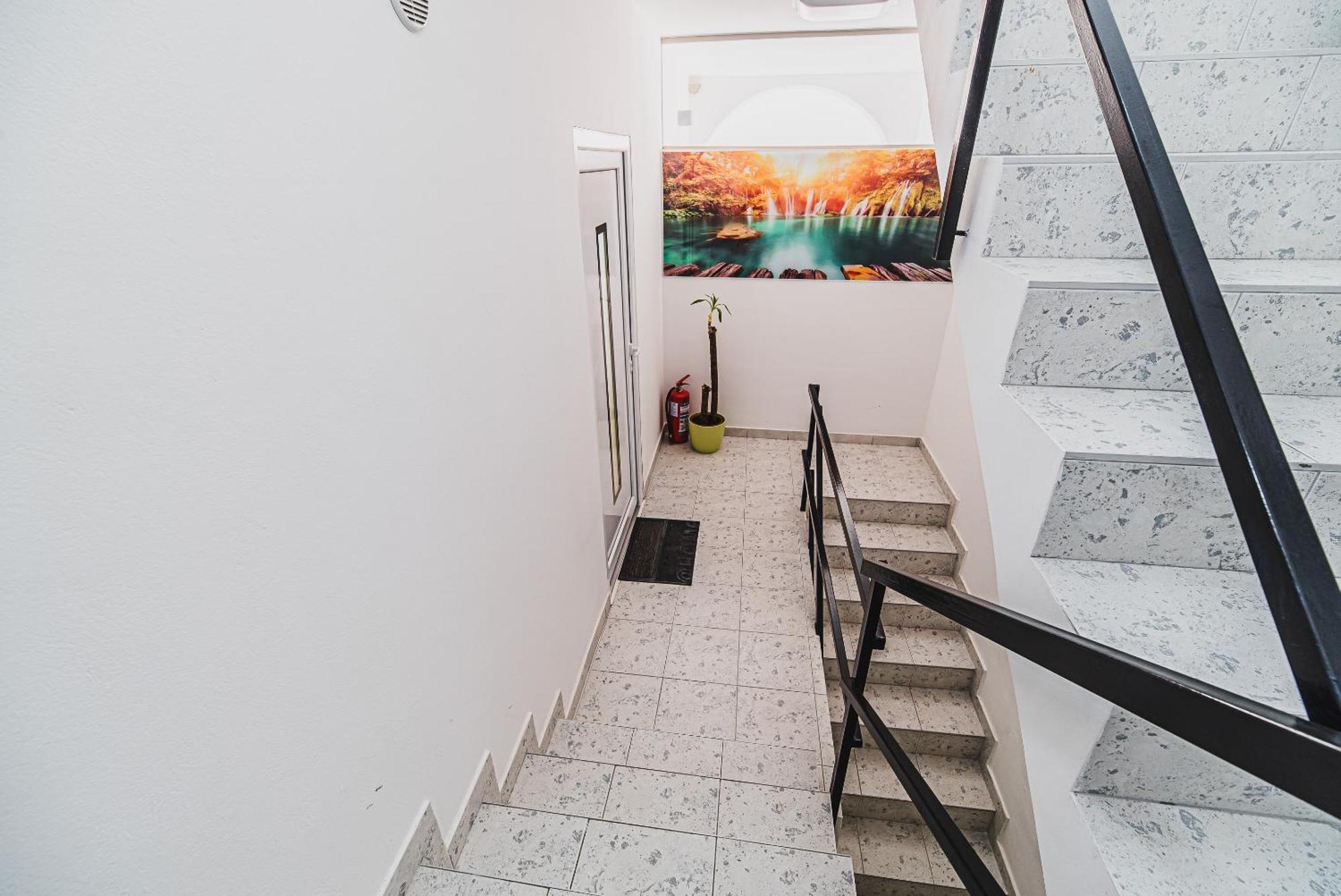 Downtown Park Apartments With Balcony Vodice Kamer foto