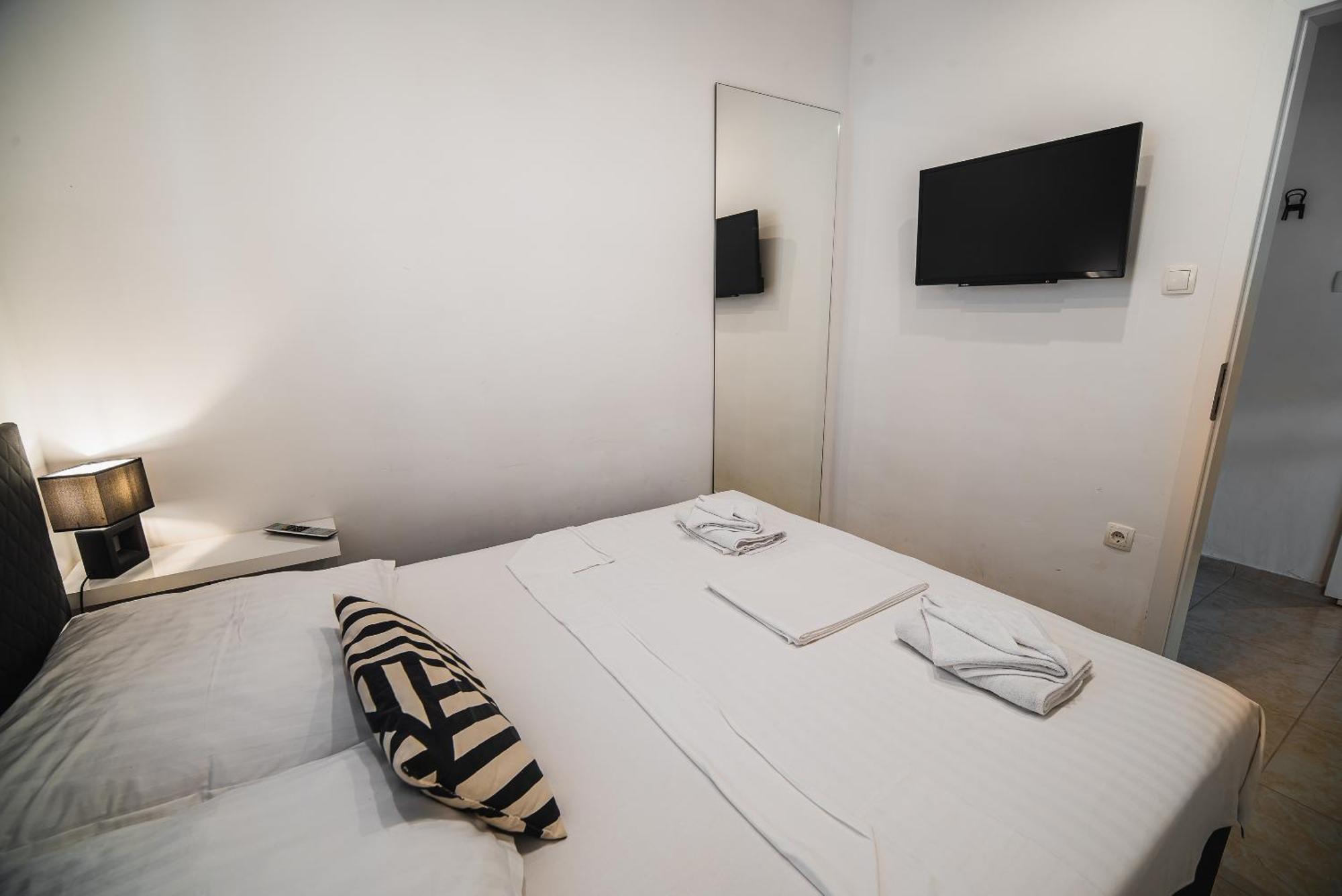 Downtown Park Apartments With Balcony Vodice Kamer foto