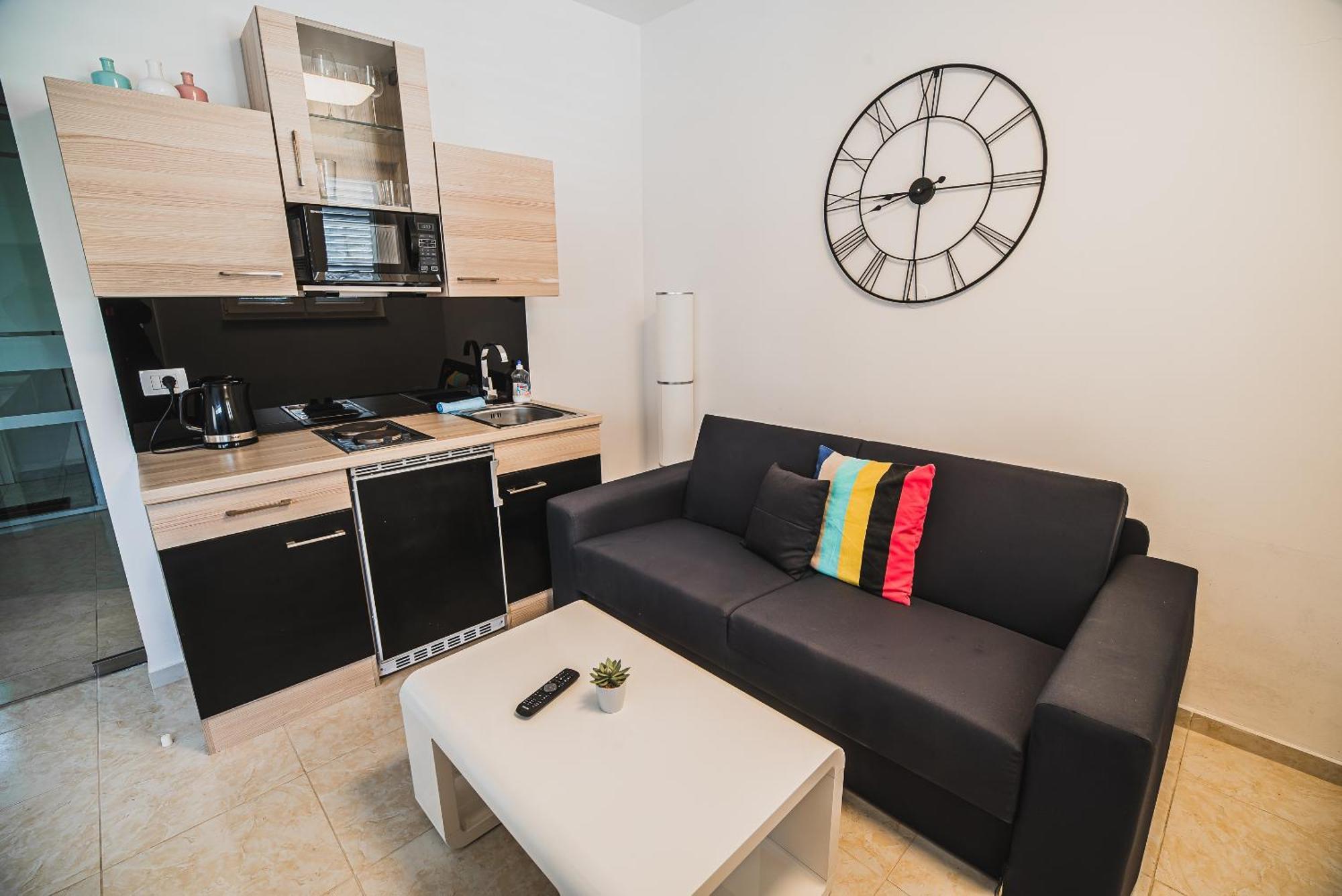 Downtown Park Apartments With Balcony Vodice Kamer foto