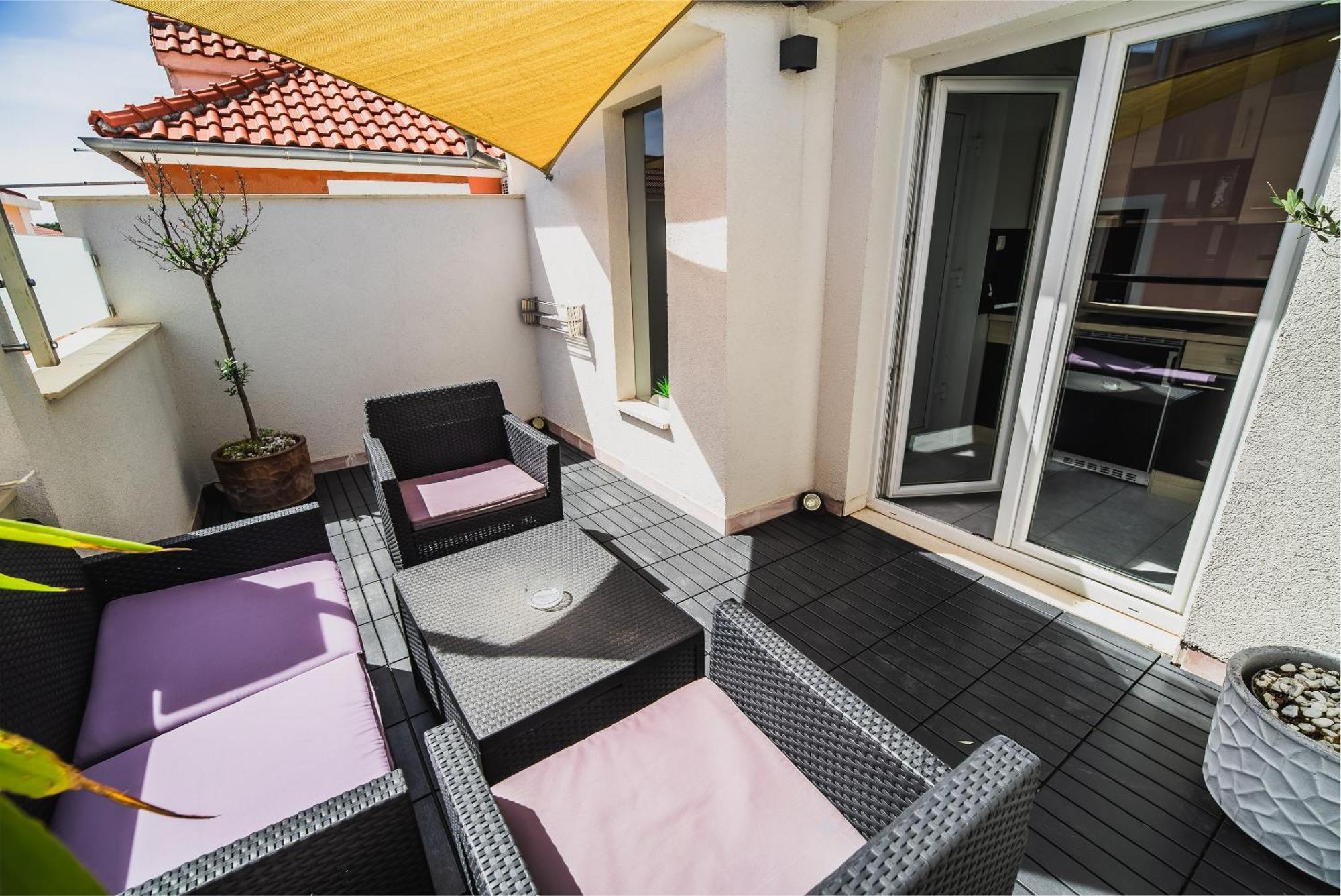 Downtown Park Apartments With Balcony Vodice Kamer foto