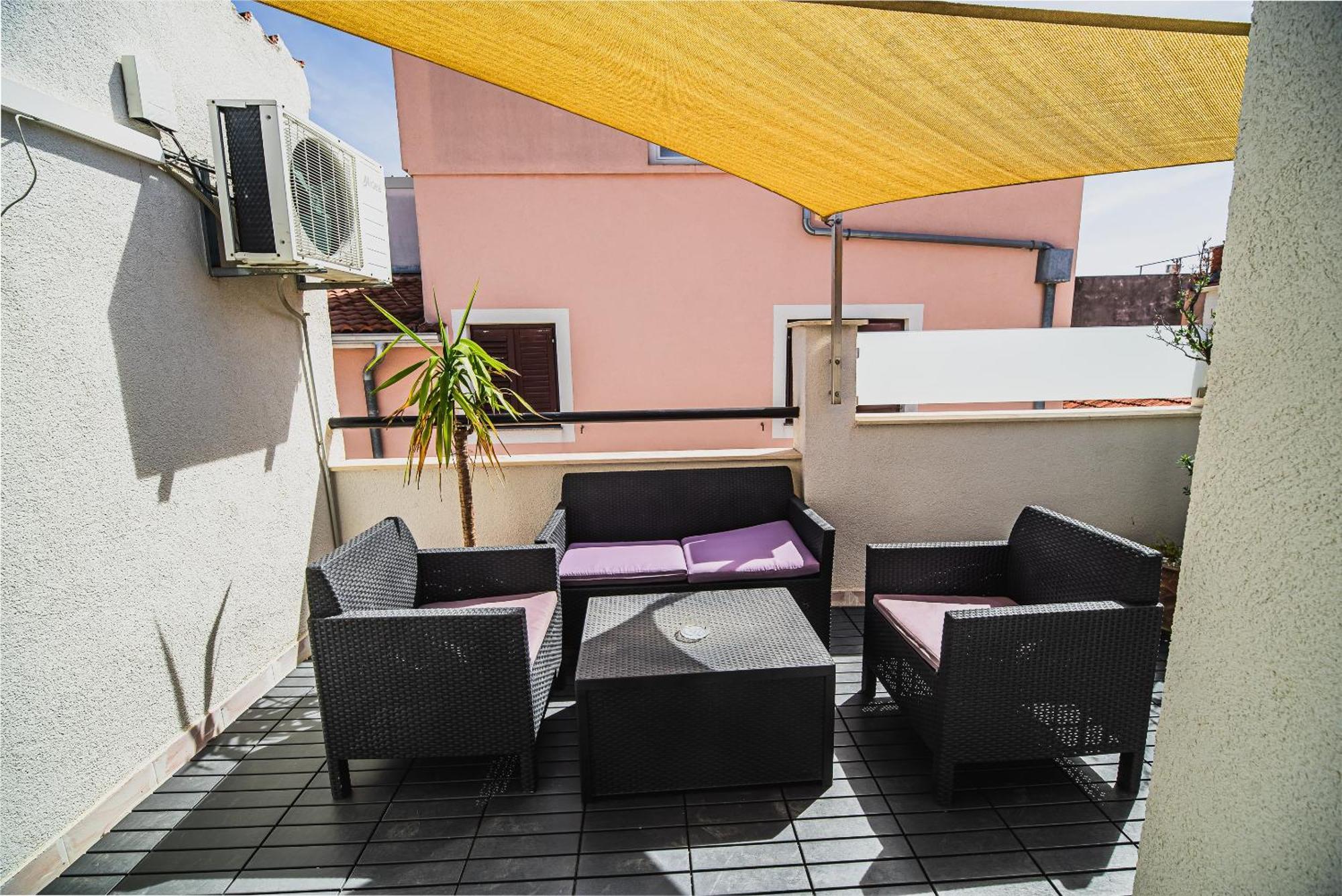 Downtown Park Apartments With Balcony Vodice Kamer foto